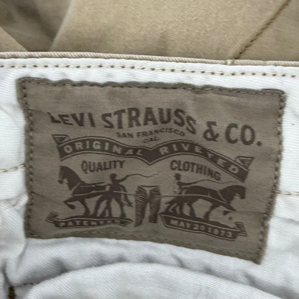 Levis Cargo Pants Mens 35x30 Khaki Tan Straight Leg Cotton Twill Utility Trouser